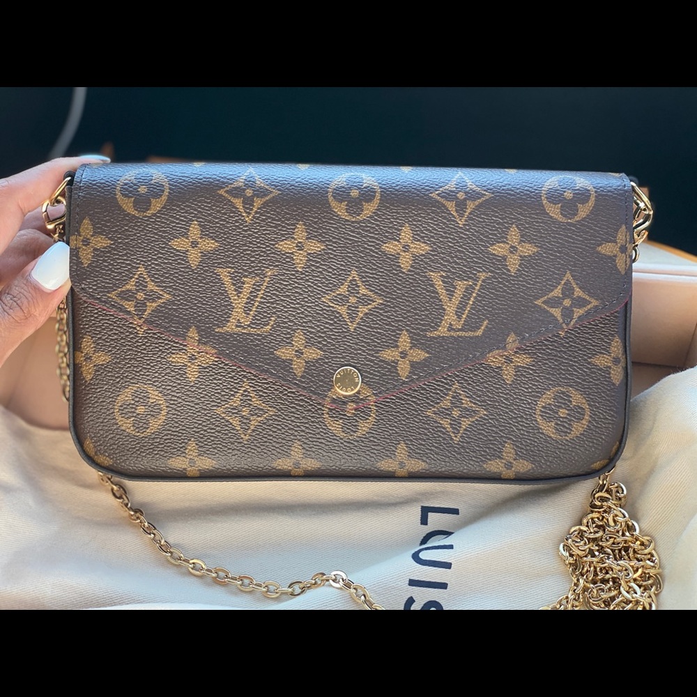 COPY - Louis Vuitton Monogram Pochette
